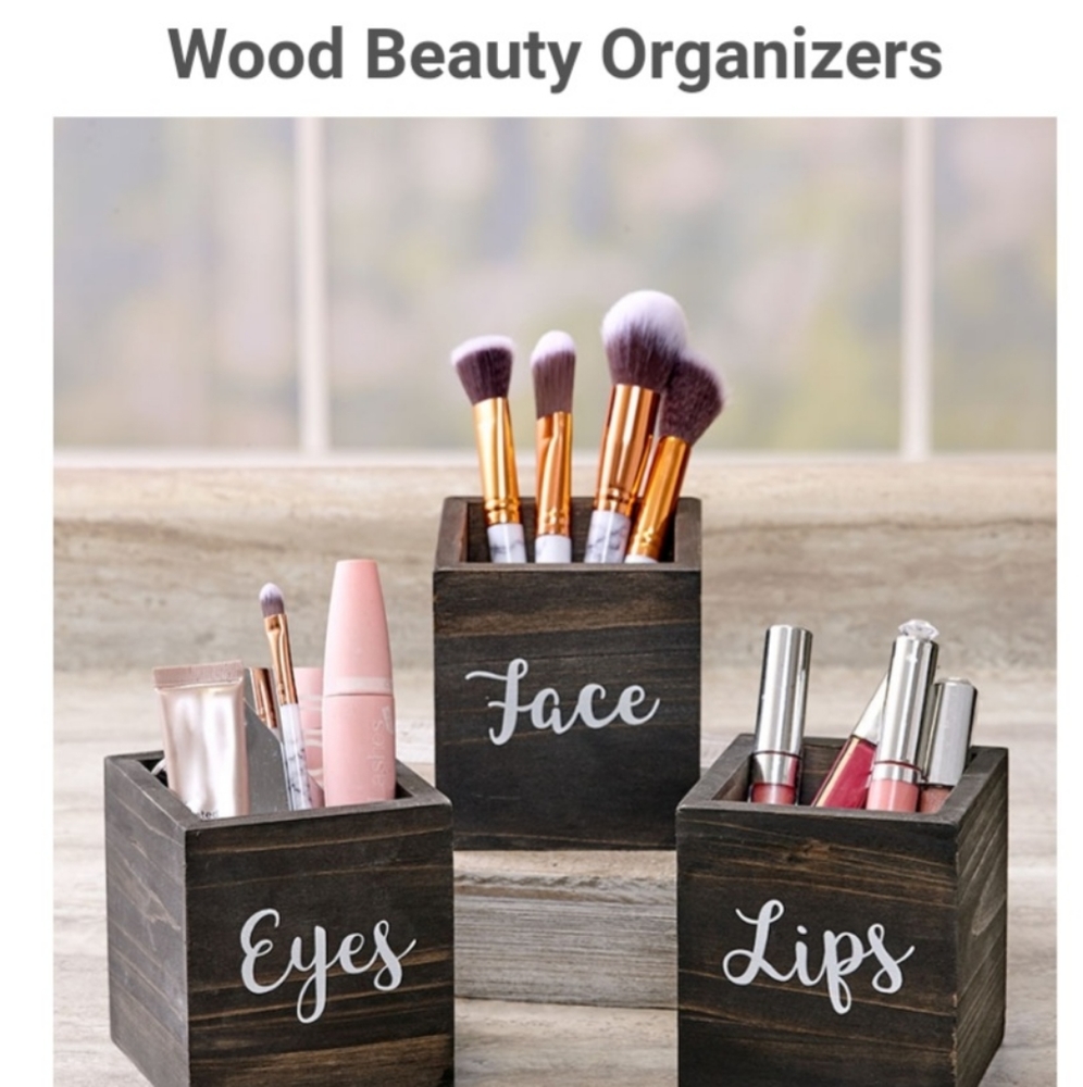 Wood Beauty Orgainizer Brand New